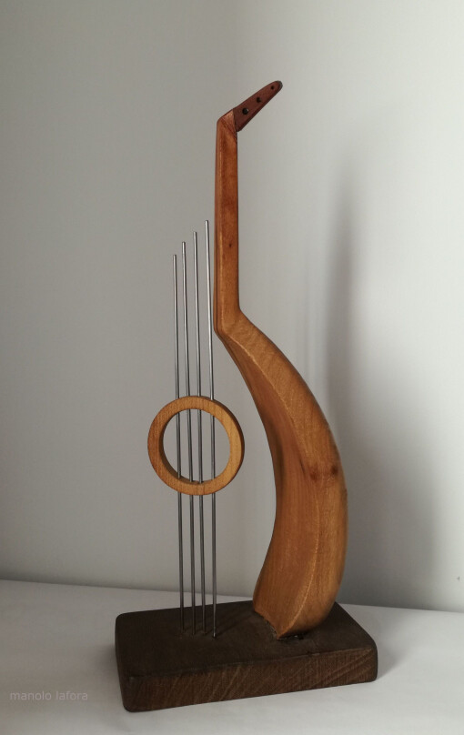 mandolina. by manolo lafora.